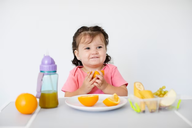 Baby-Led Weaning vs. Traditional Weaning: Toddler Nutrition